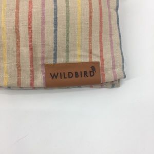 wildbird rainbow lorikeet